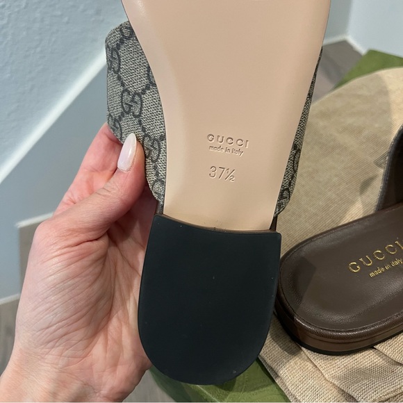 Gucci Blondie Logo-Embellished Leather and Coated-Canvas Sandals - Picture 7 of 8